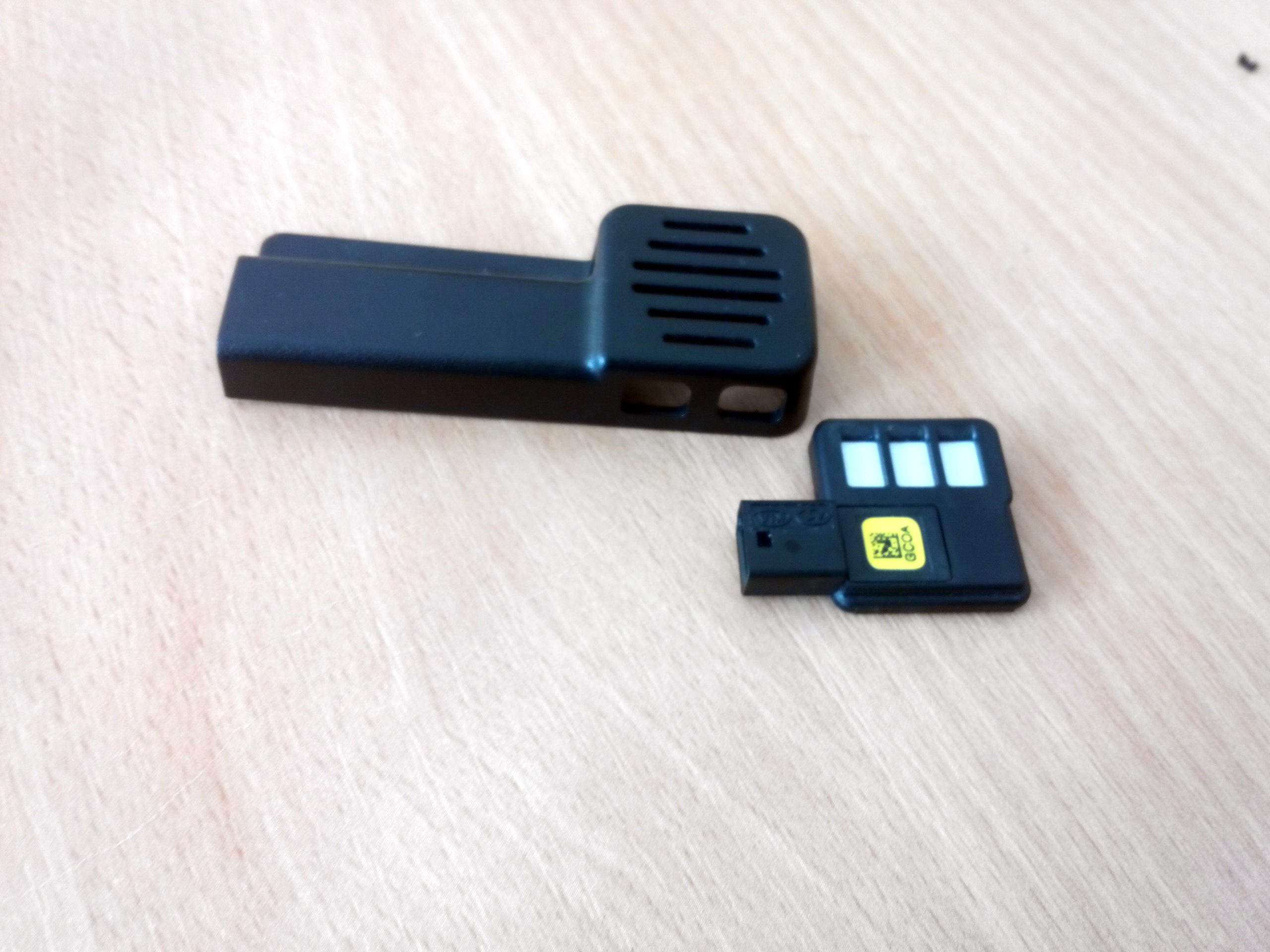 97257-3R000_Datchik_dozhdya_Hyundai_Elantra_11-_f410c069-aaa4-11e3-a6e1-f80f41083a13